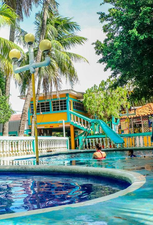 Hotel Leones Marinos Сан Мигел Екстериор снимка