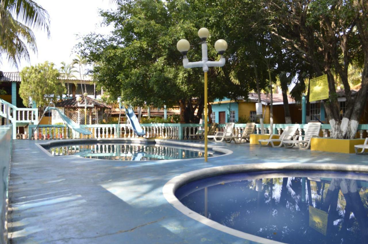 Hotel Leones Marinos Сан Мигел Екстериор снимка